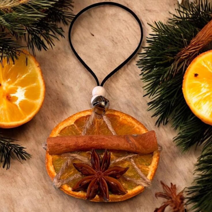 Yule decorations