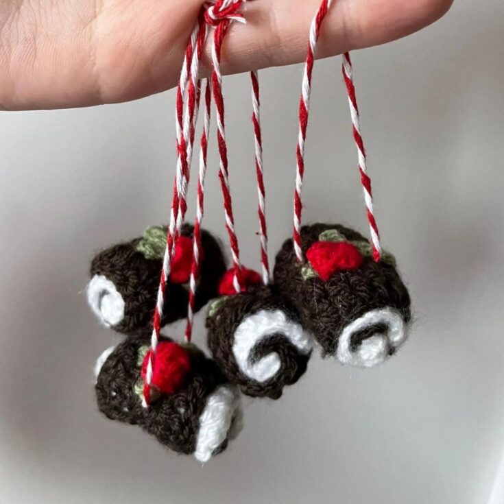 Yule decorations