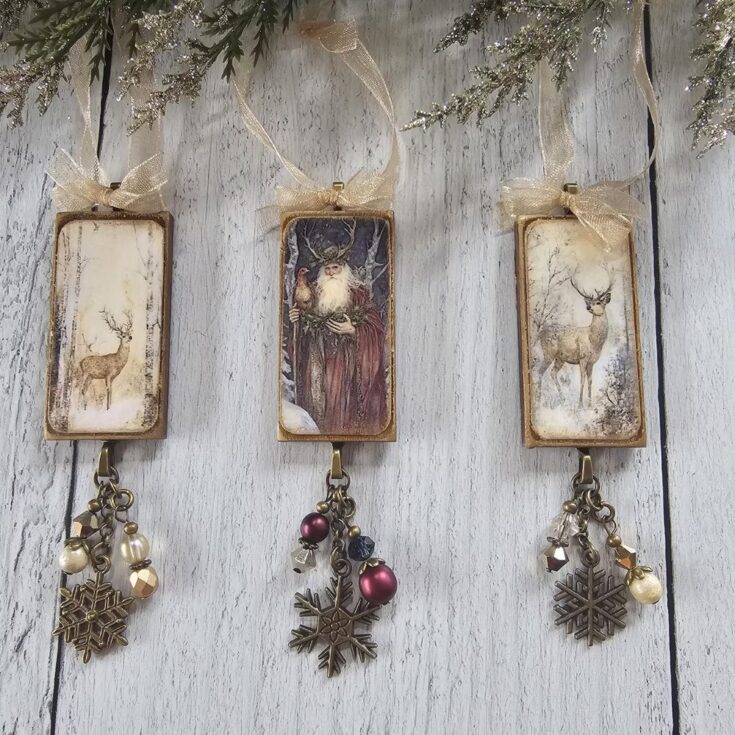 Yule decorations